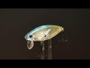 レンジを刻む、左右に泳ぐ、巻きまくるルアーです【バス釣り】