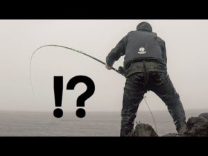 【石鯛釣り】絶望的豪雨の中まさかのホワイトマスク襲来!?(71)