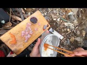 熟年夫婦がイワナ釣り