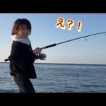 釣りに夢中になり過ぎてある事に気付かない女...