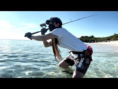 【釣りガール】綺麗な水に生息する謎の魚を釣って食べてみた！