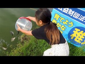 【家族釣りの祭典】およそ1000匹のヘラブナを池に放流すると...in 行田水城公園